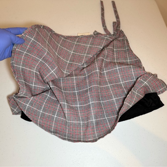 Style Rack Gray Red Mini Wrap Skort - Picture 7 of 8